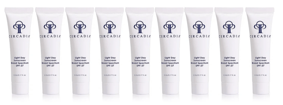 Light Day Sunscreen Sample 10 x 5 ml